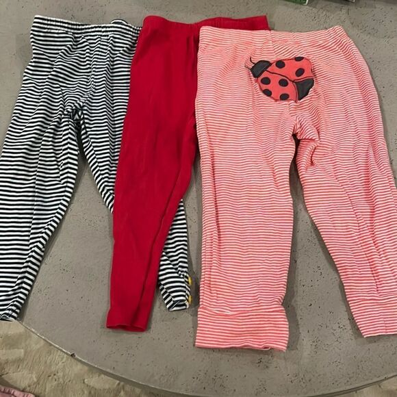 Carters bundle of 3 leggings 24M - Picture 1 of 9